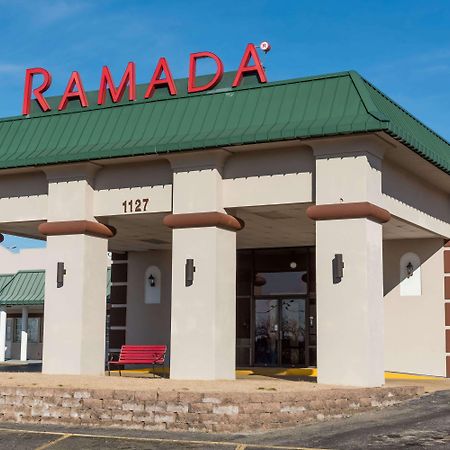 Ramada By Wyndham Mountain Home Exterior foto